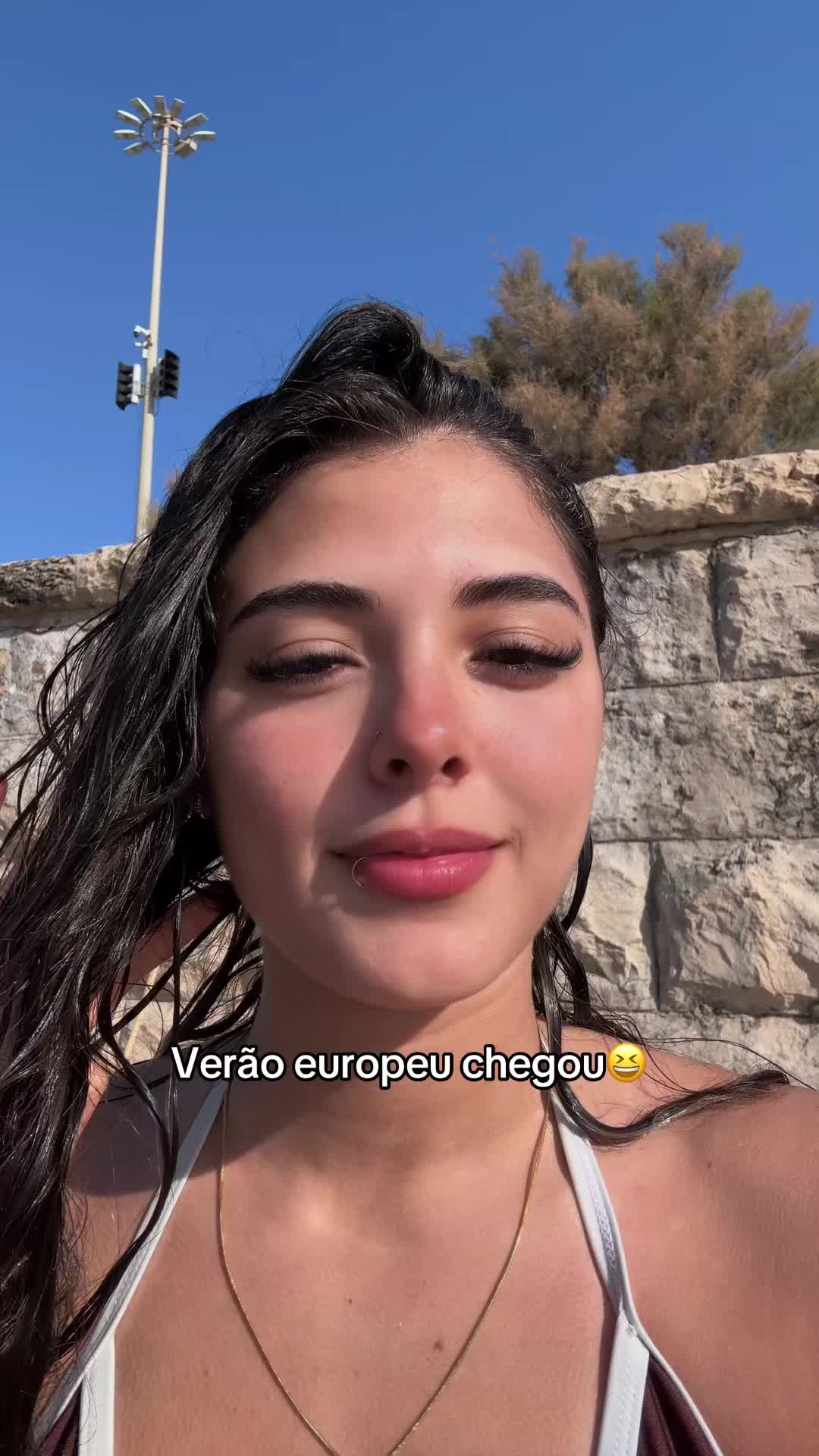 @Mari Ara&uacute;jo