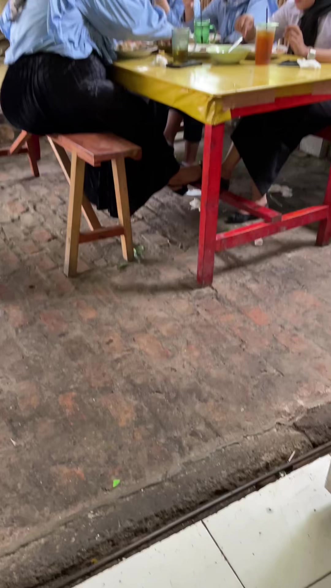 @warung nasi ibu iyam