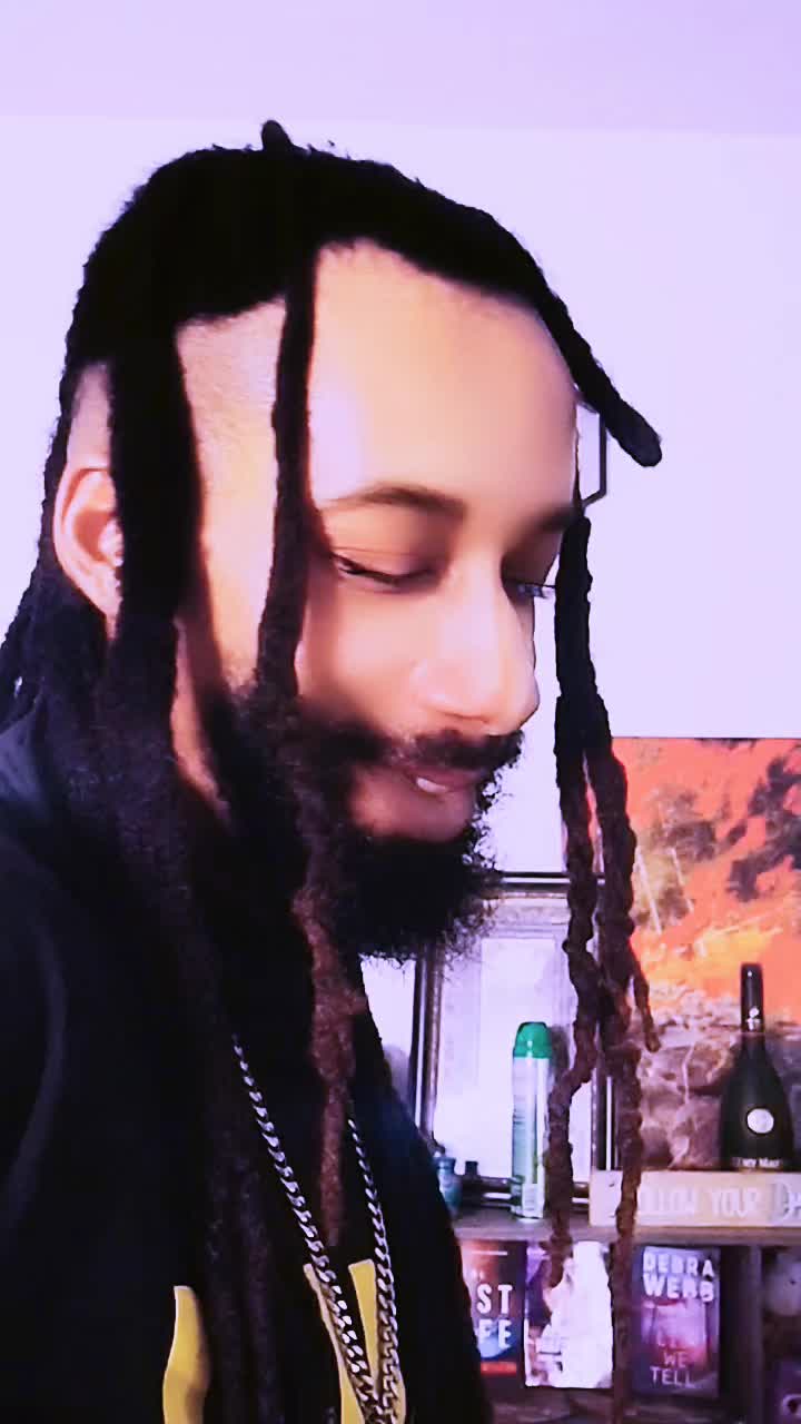 @i m d a n i e l b ت e v a n ss