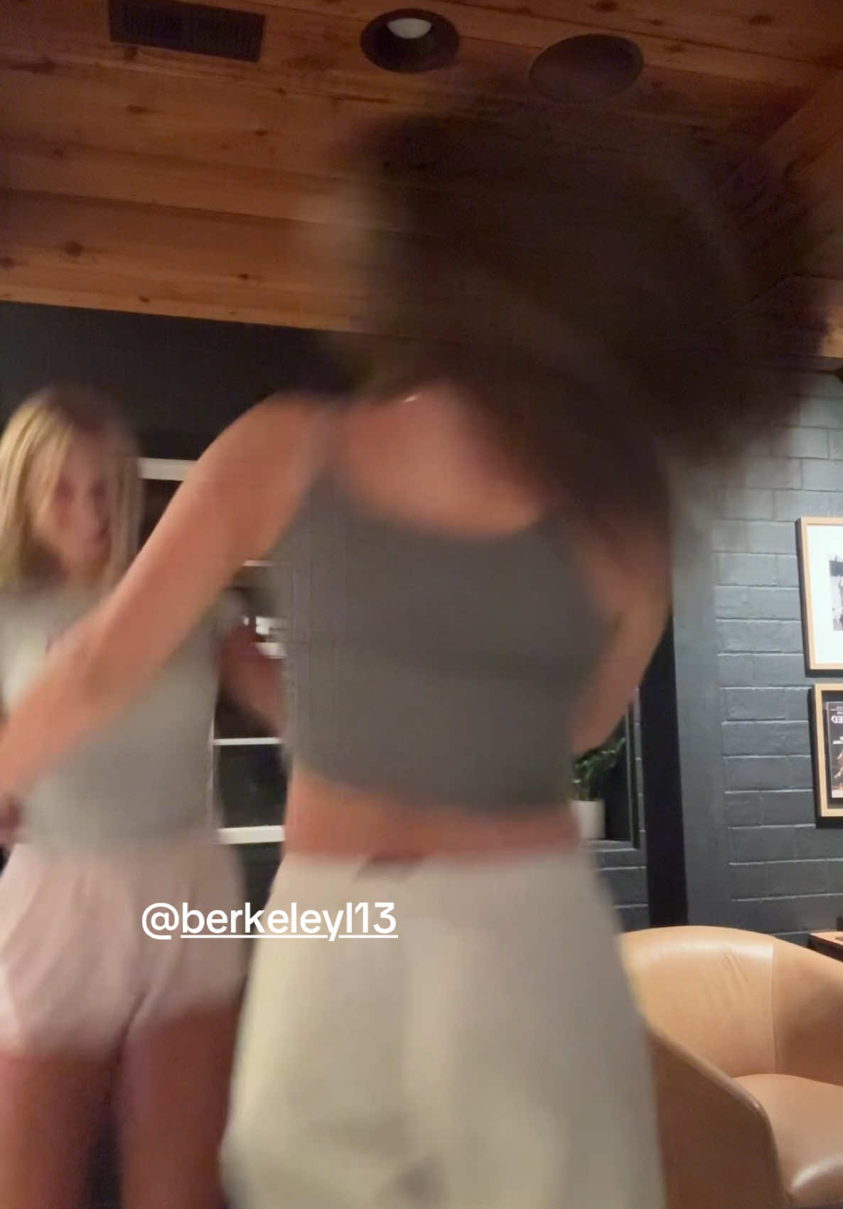 @eliana