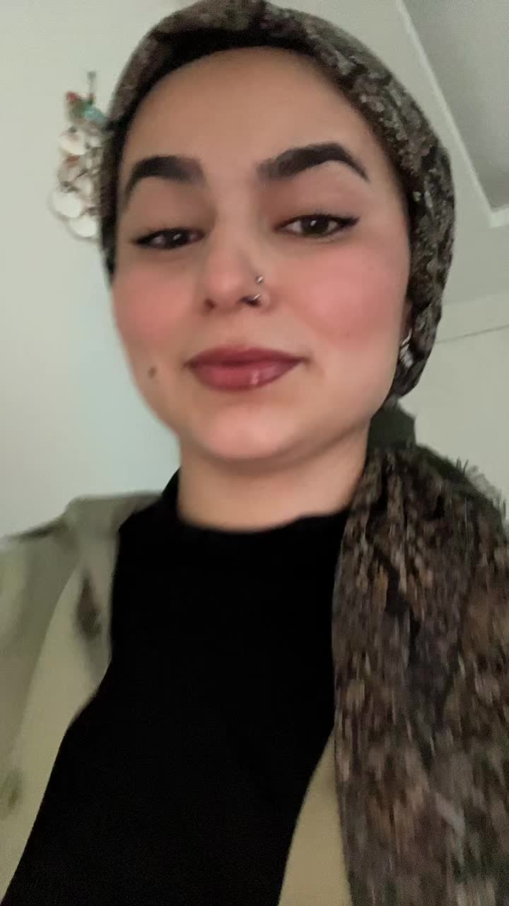 @Nazlı☀️