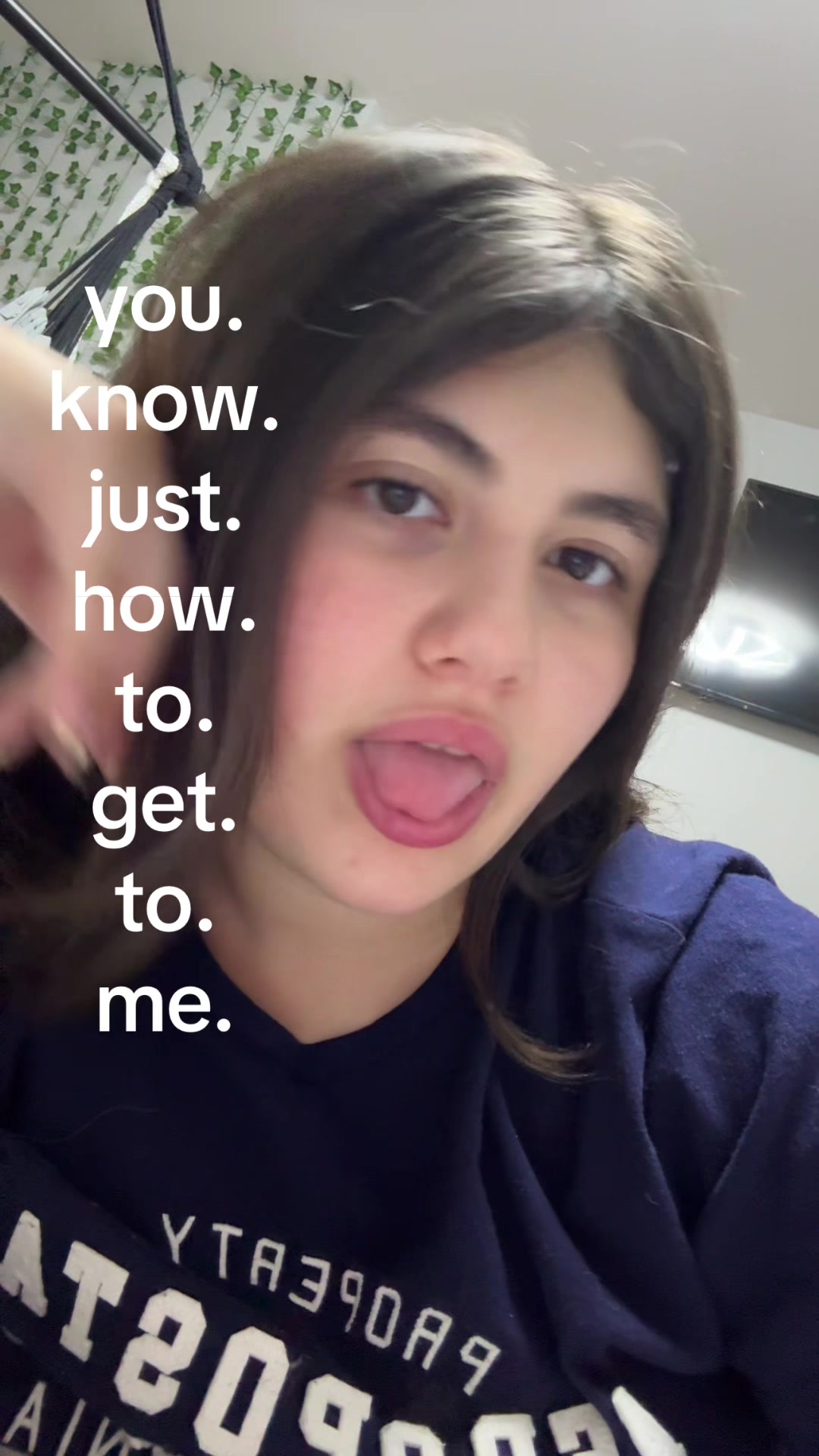 @??