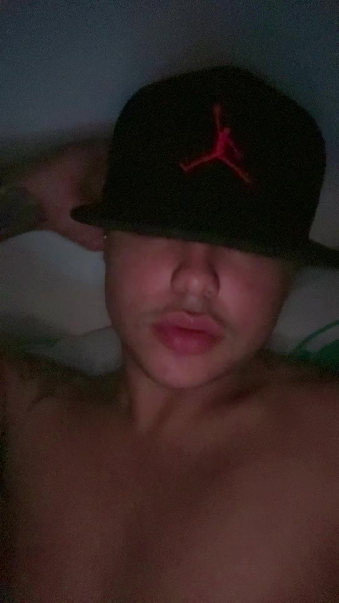 @Alejito ✨