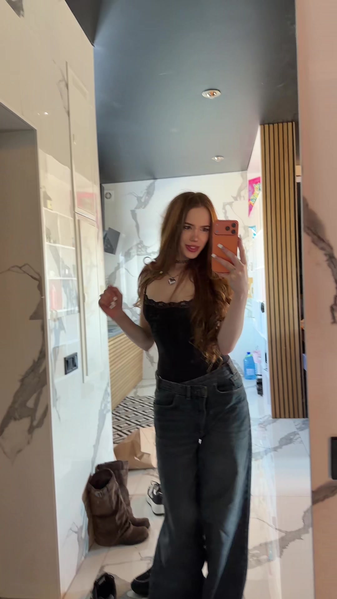 @coxifoxya