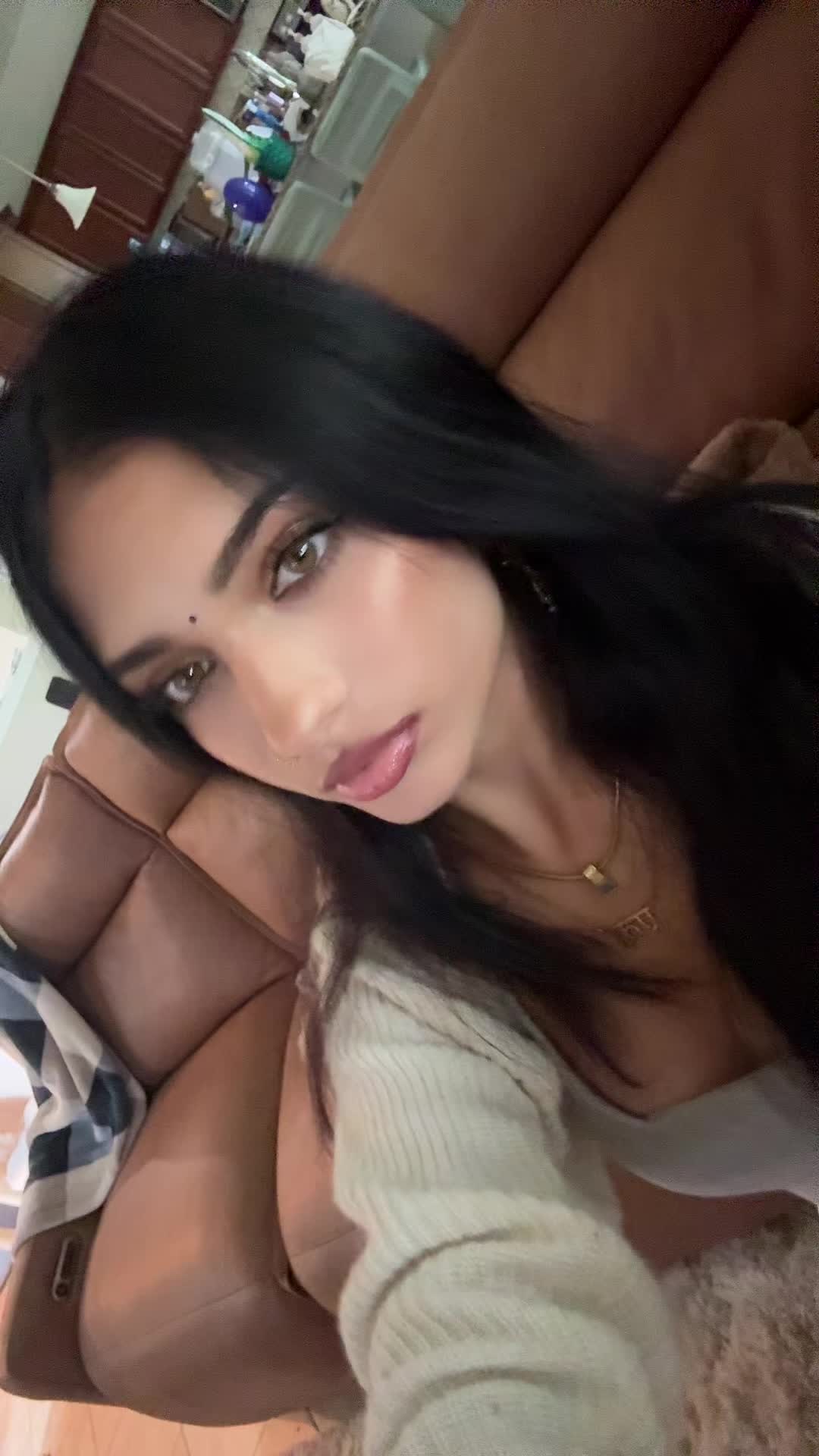 @•𝓪𝓿𝓪•
