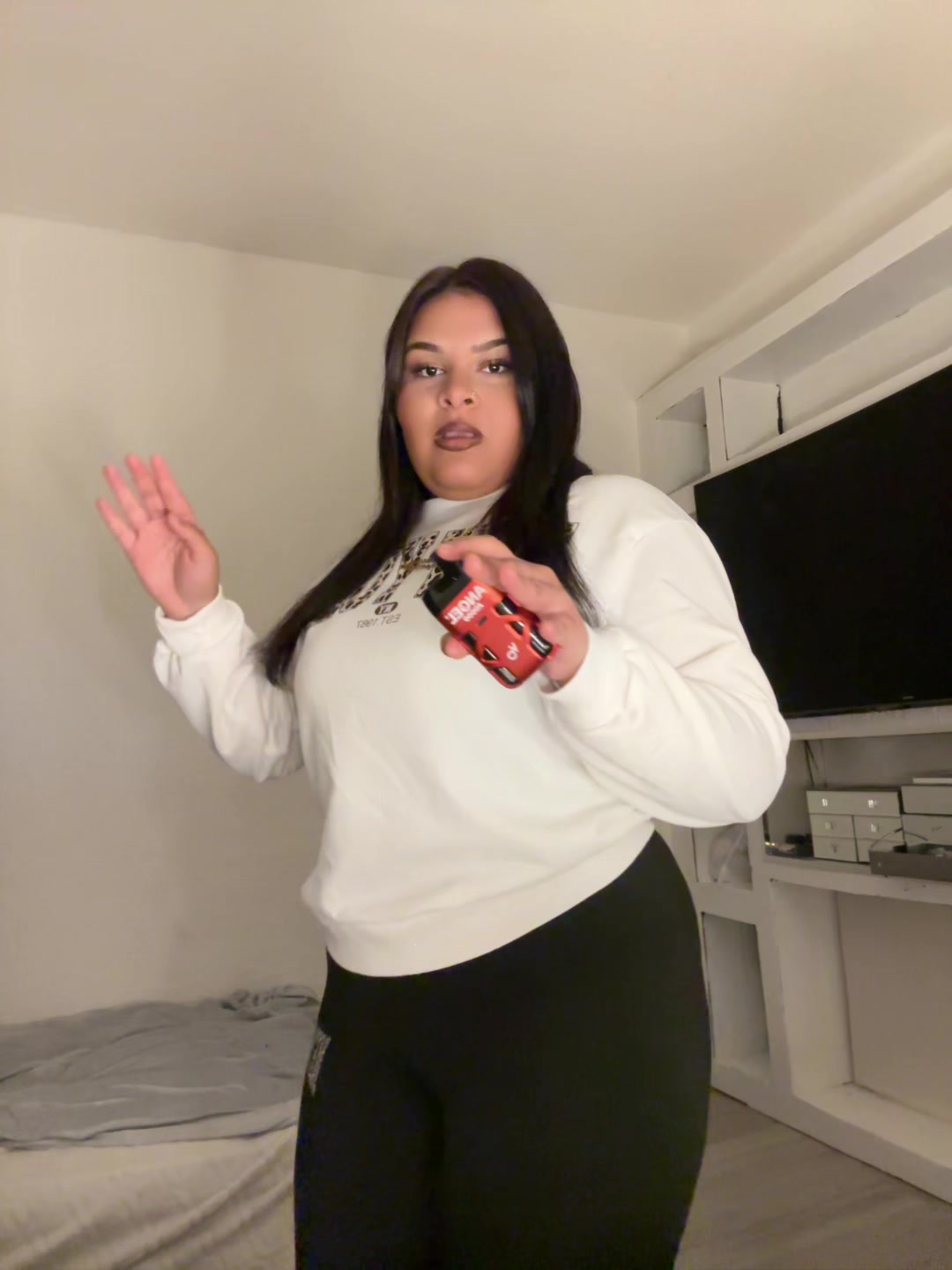 @evelyna_dua