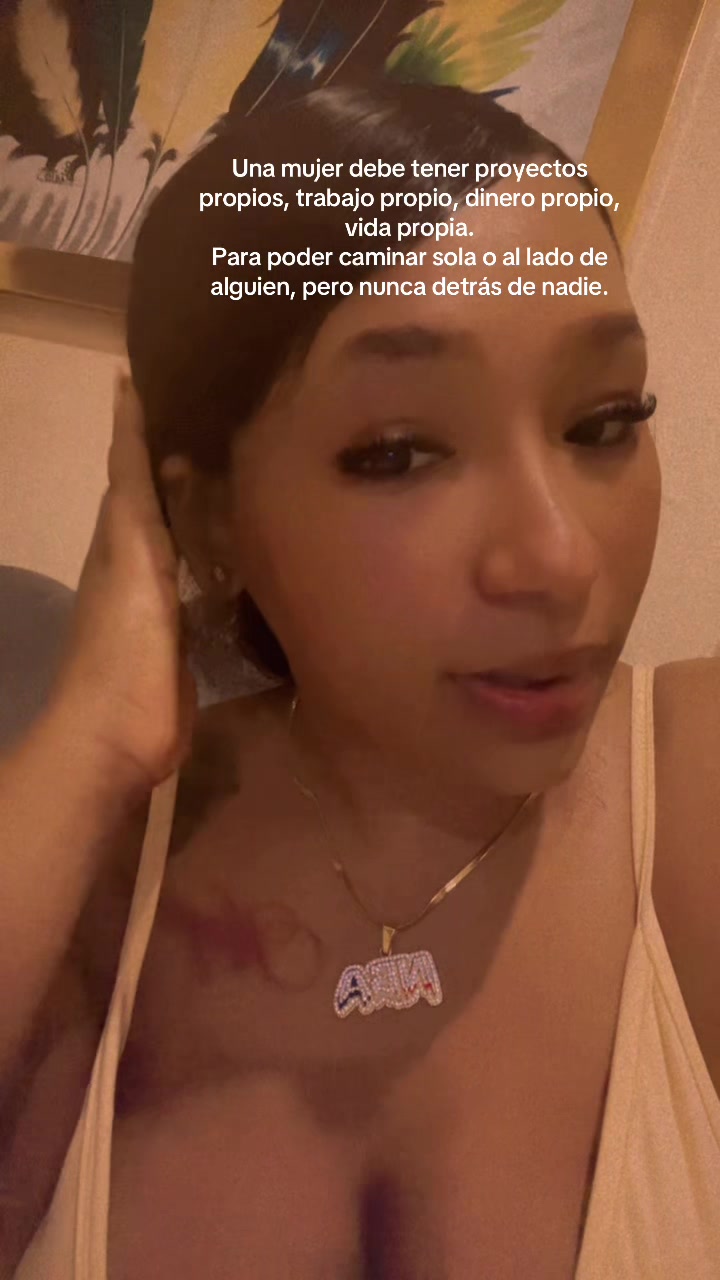 @Nathalia de la rosa
