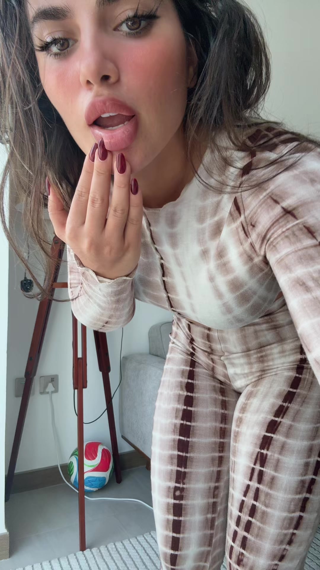 @Divamim2026