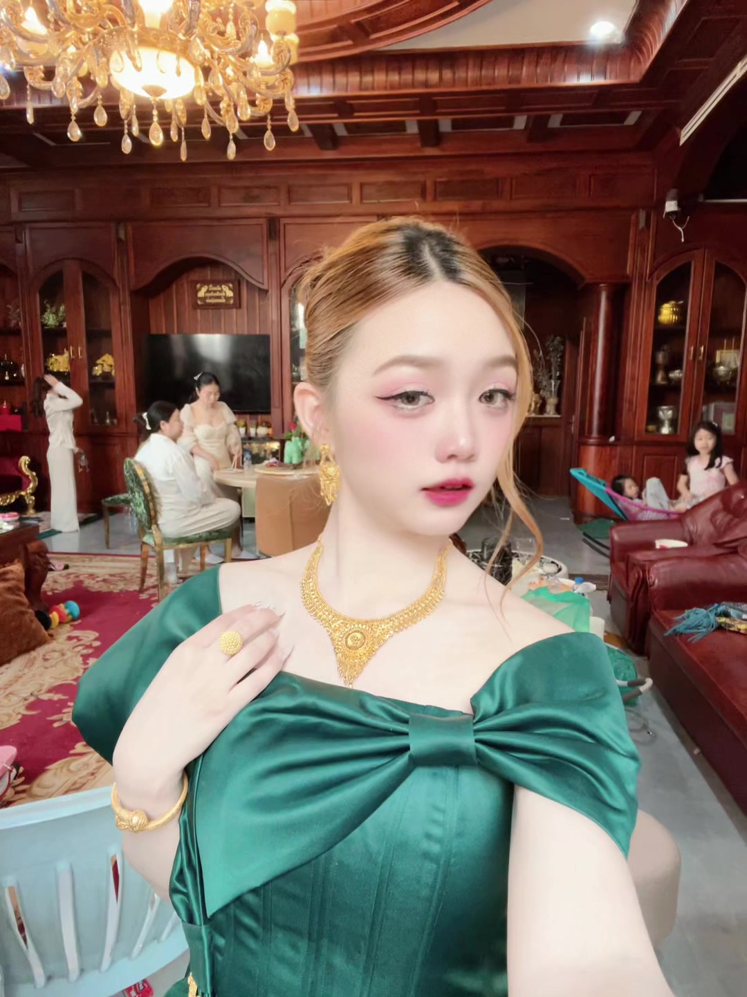 @ດາລາທ່ານ1 🙂