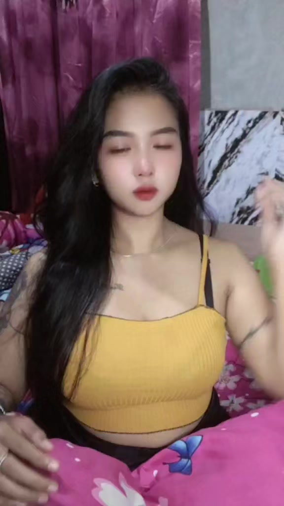 @Dede🍼🦖
