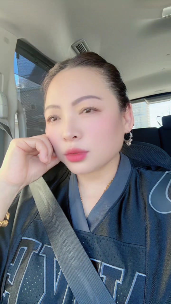 @Niru Gurung