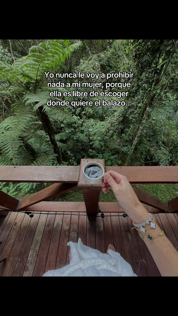 @Esteban García