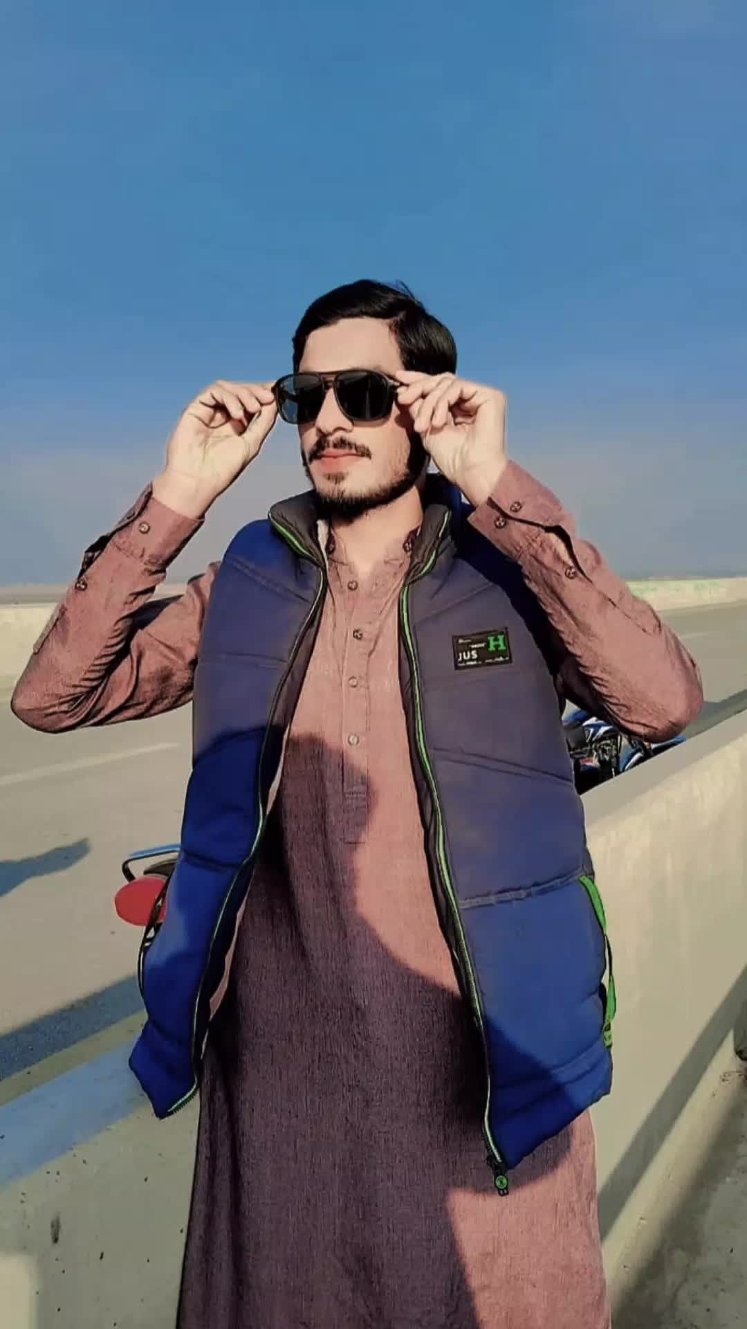 @zubair Mirani