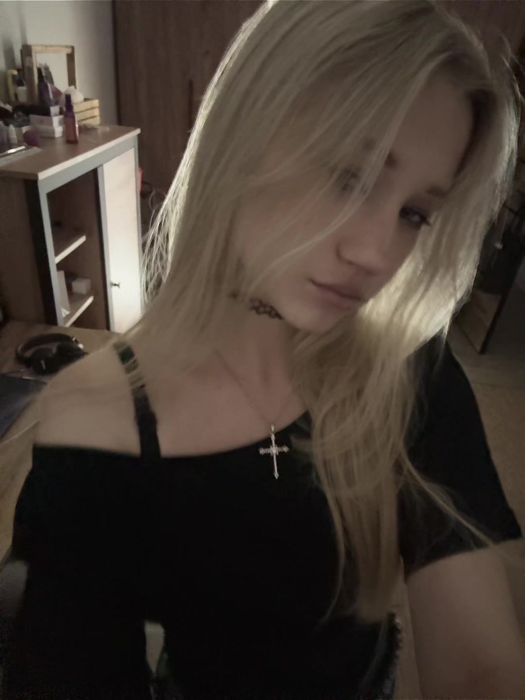 @Niya