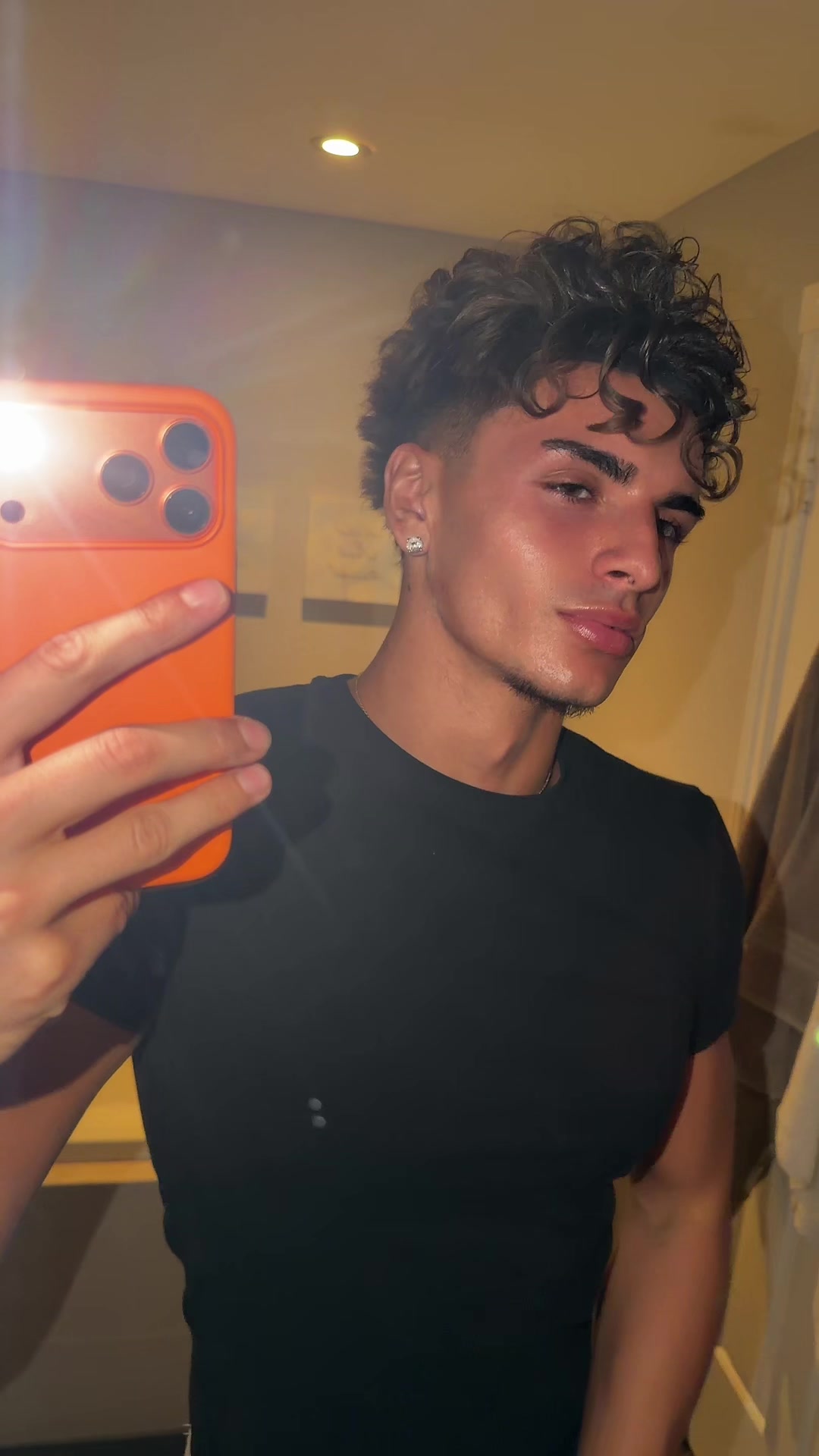 @chris.nikoo