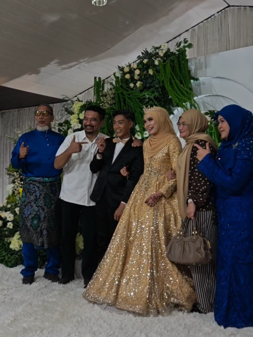 @Azmizam Zaman Huri