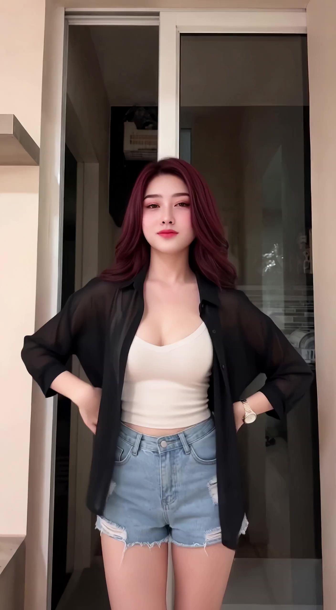 @L. Claudia Lestari