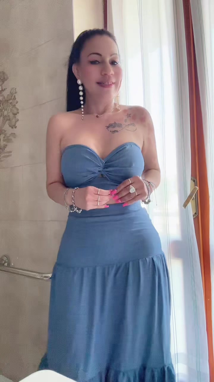 @JUANITA L'MANABA