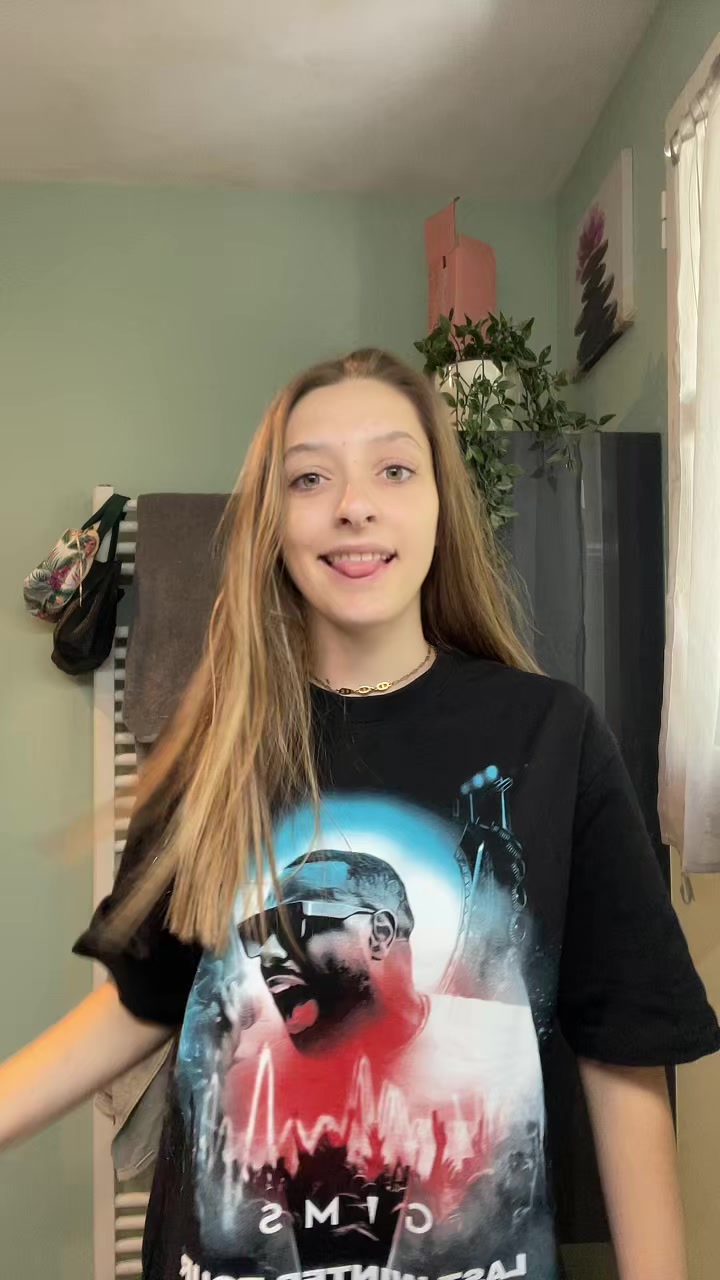 @Lila.bl21 💟