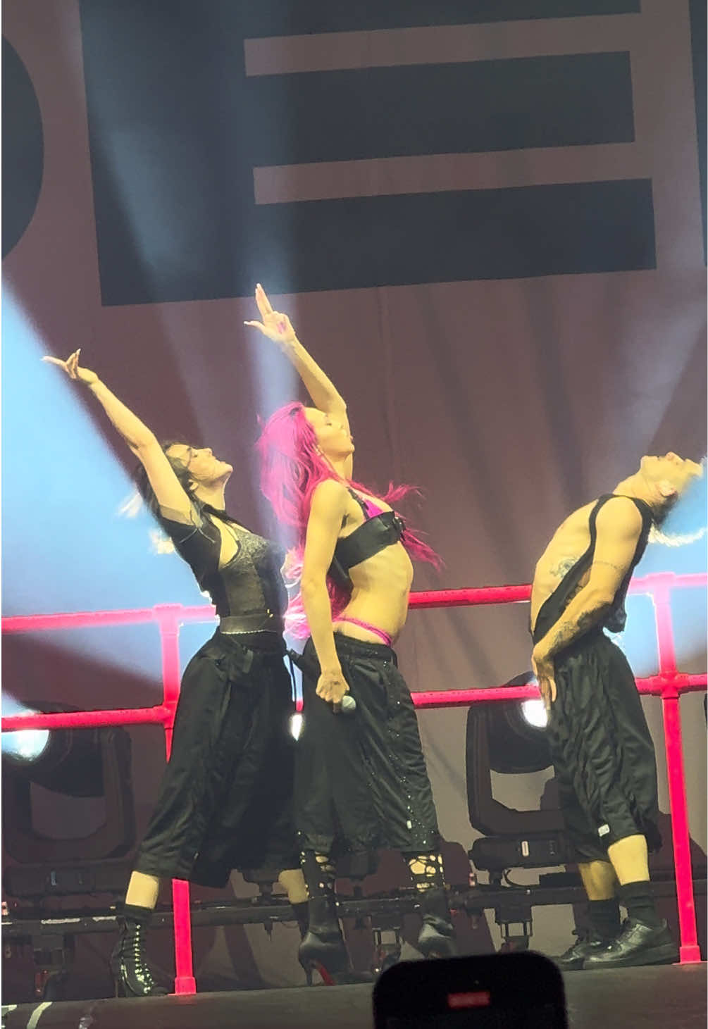 @RoseInThePit