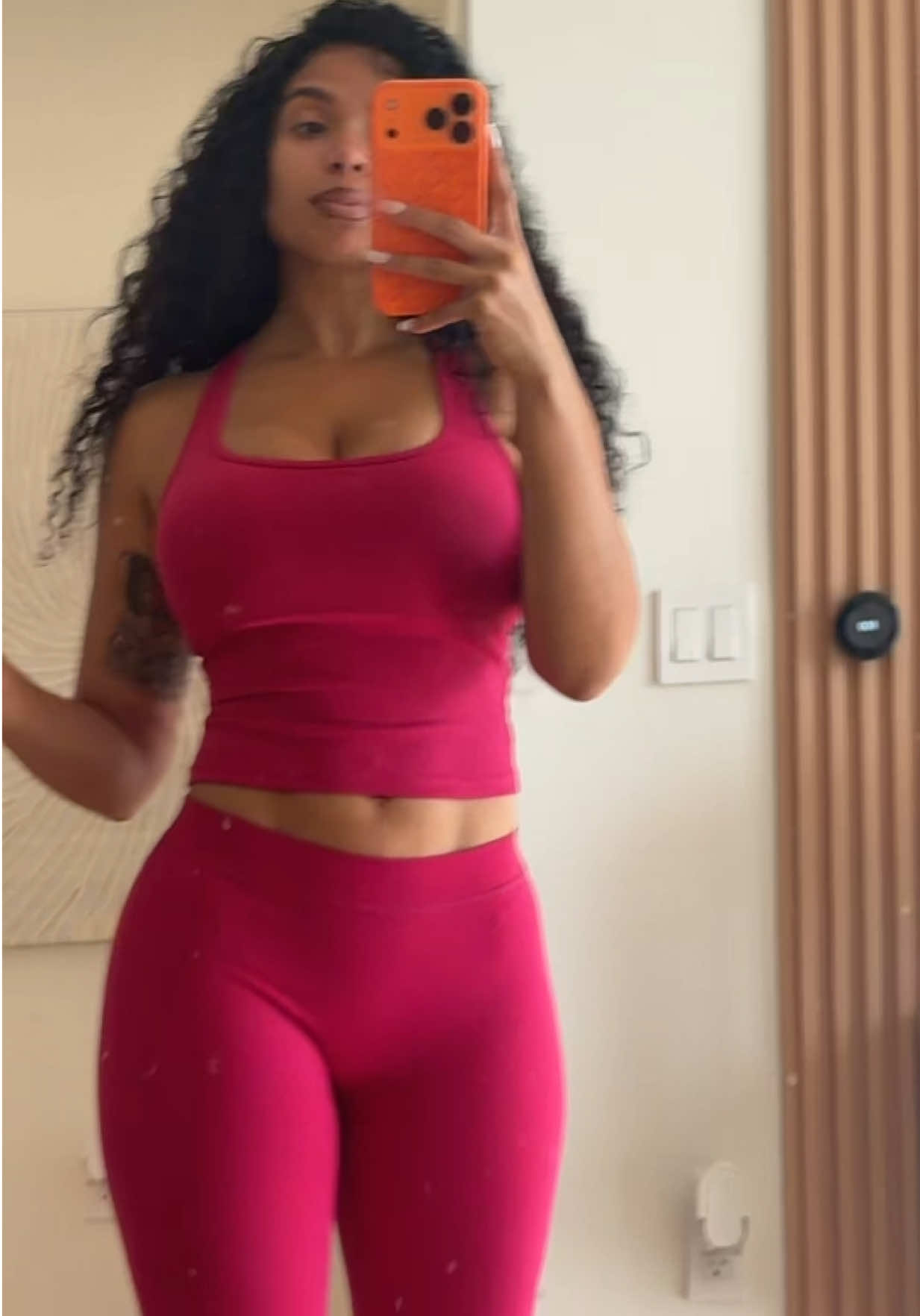 @Ballyy