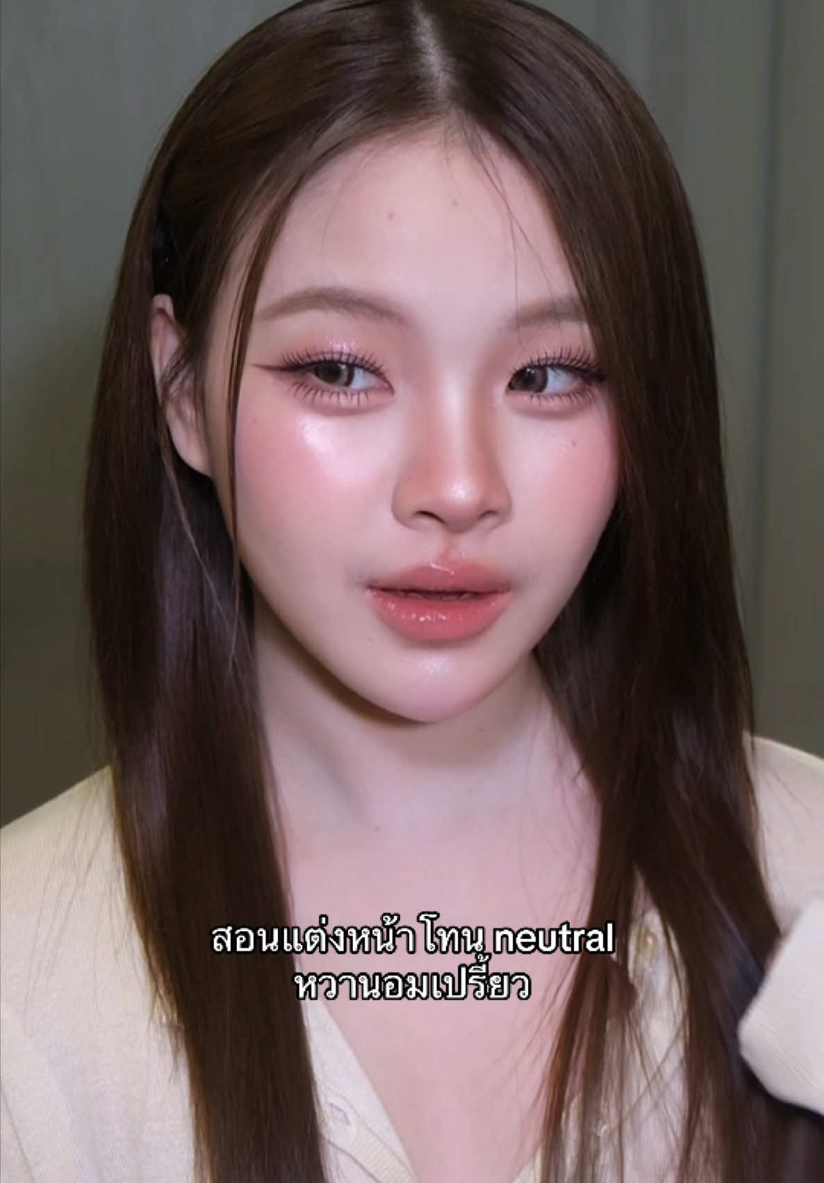 @mayz.makeup ช่างแต่งหน้า