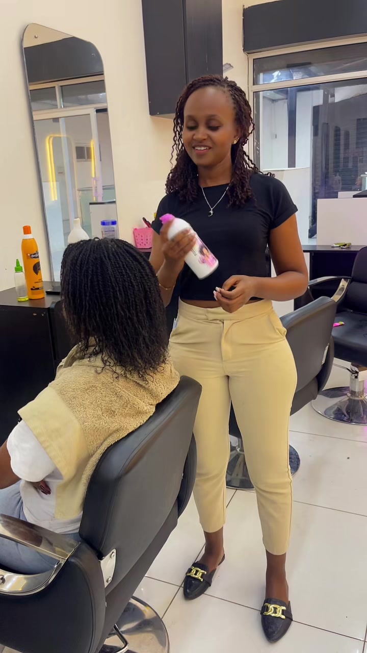 @hair_by_phyll
