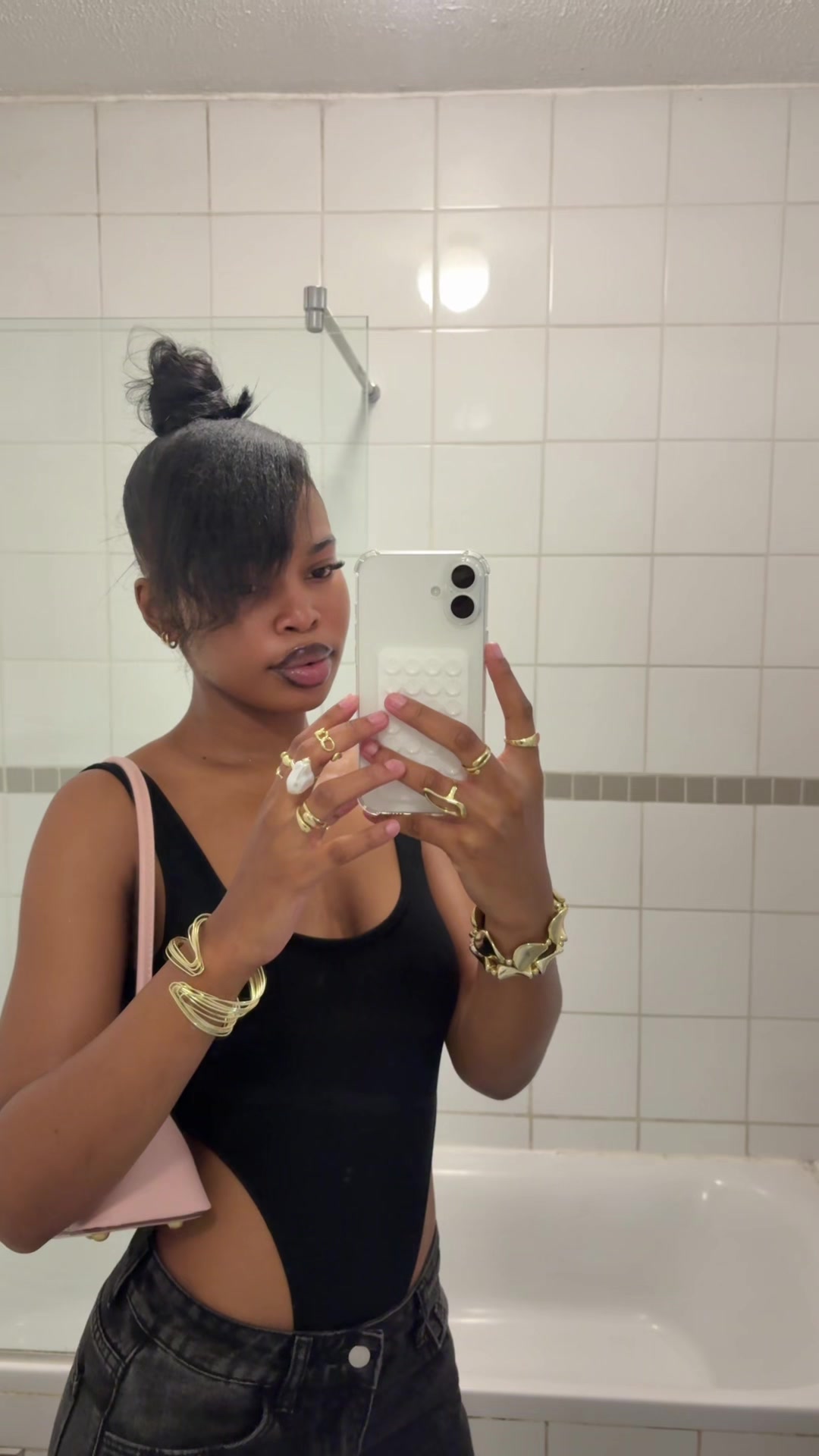 @ayandiswa_m