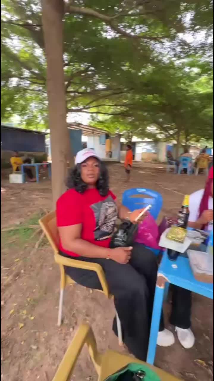 @crownedsisters1