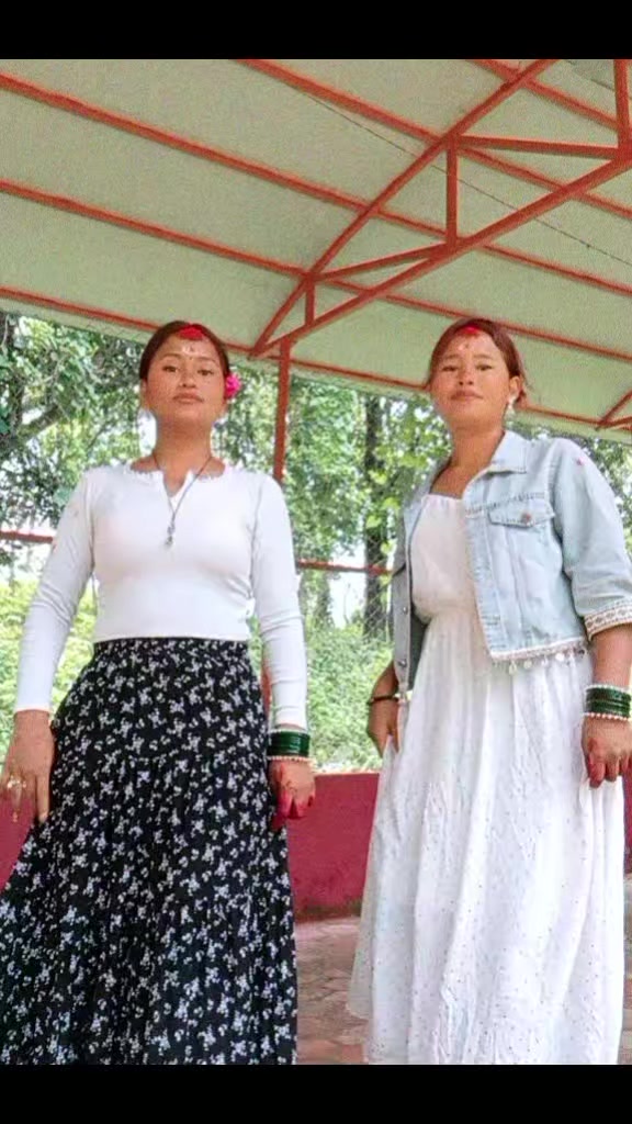 @सलिना तामाङ