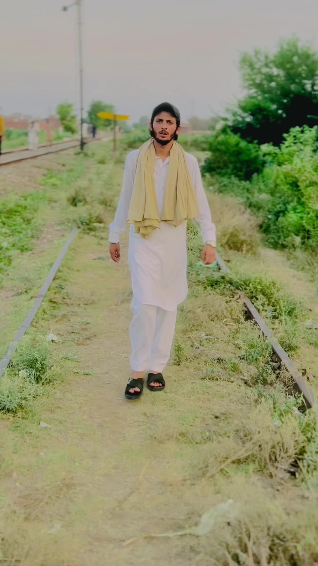@Zohaib Ghuman🦅