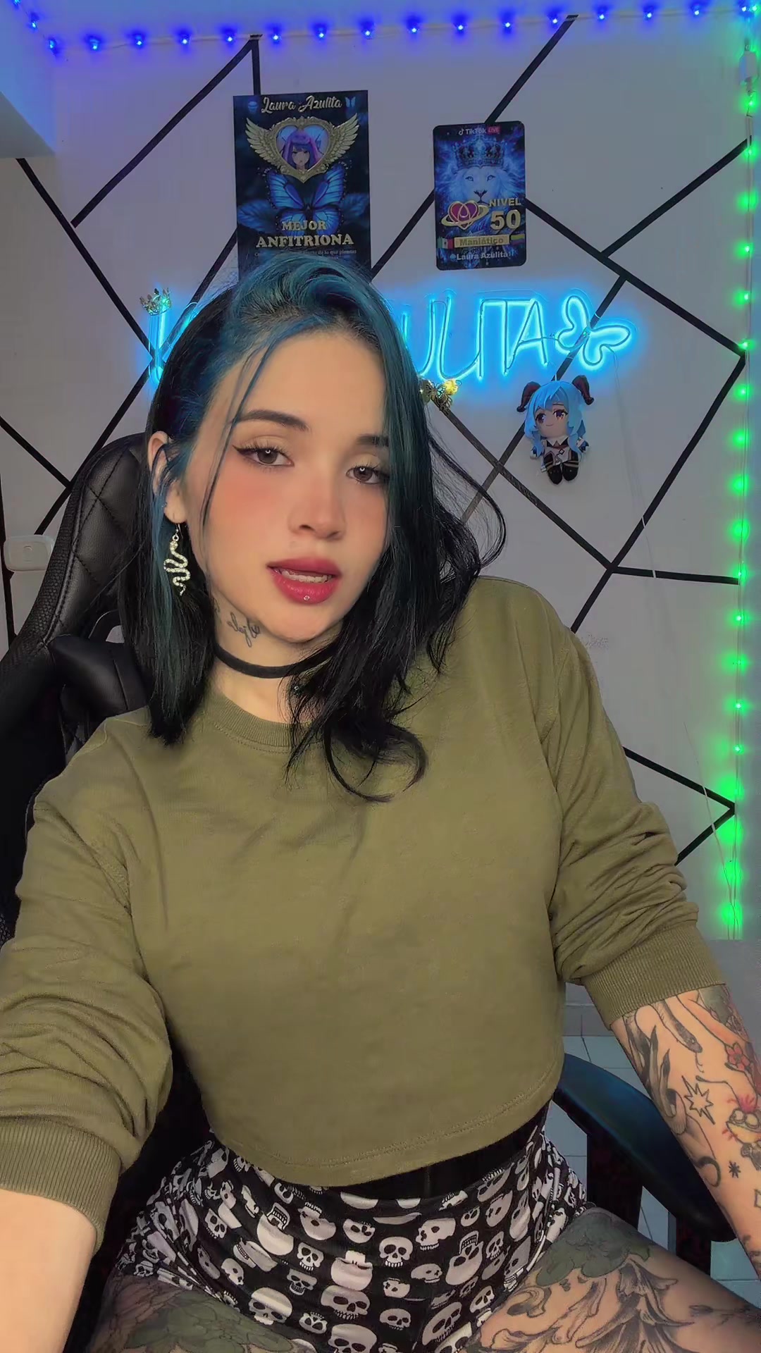 @🪼Laura Azulita 🦋
