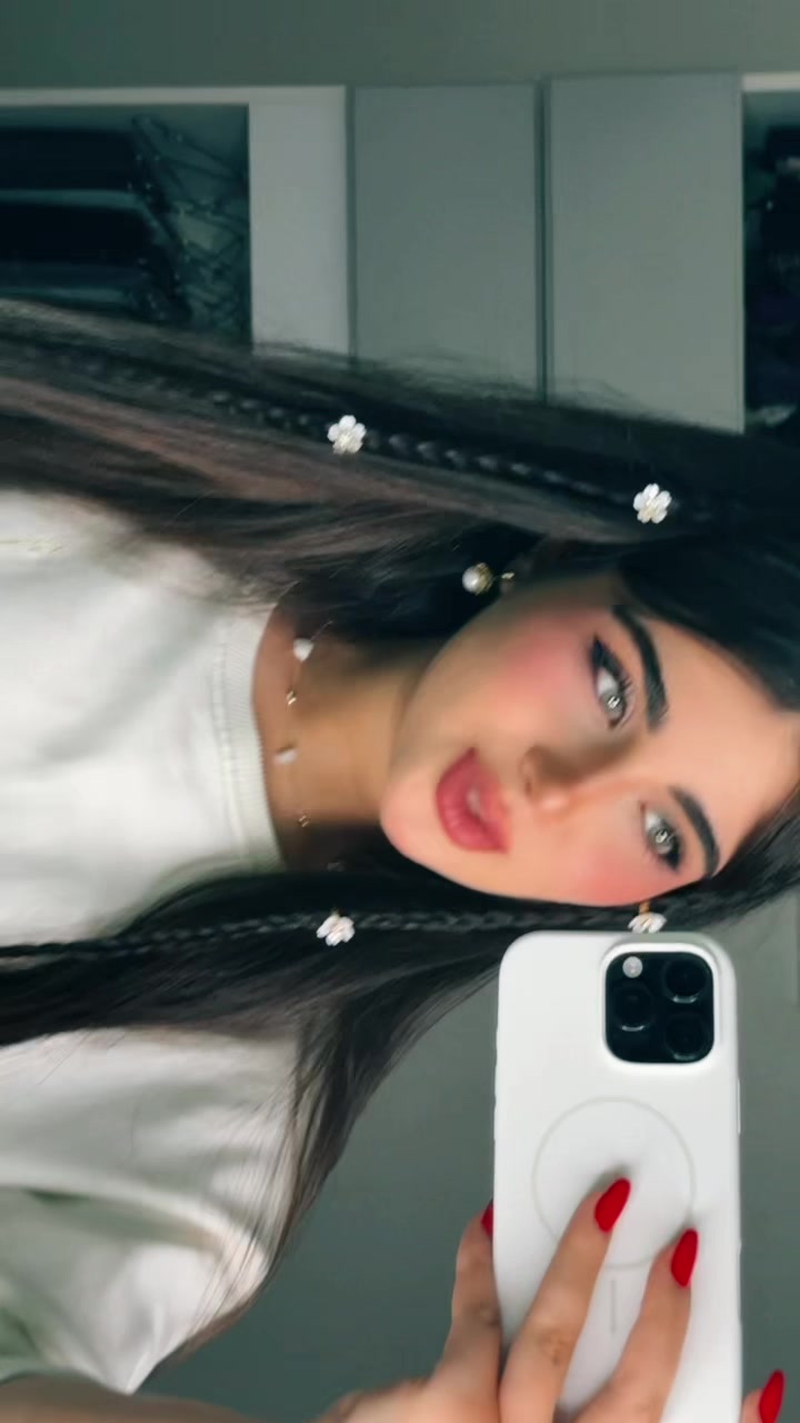@Maral🪽