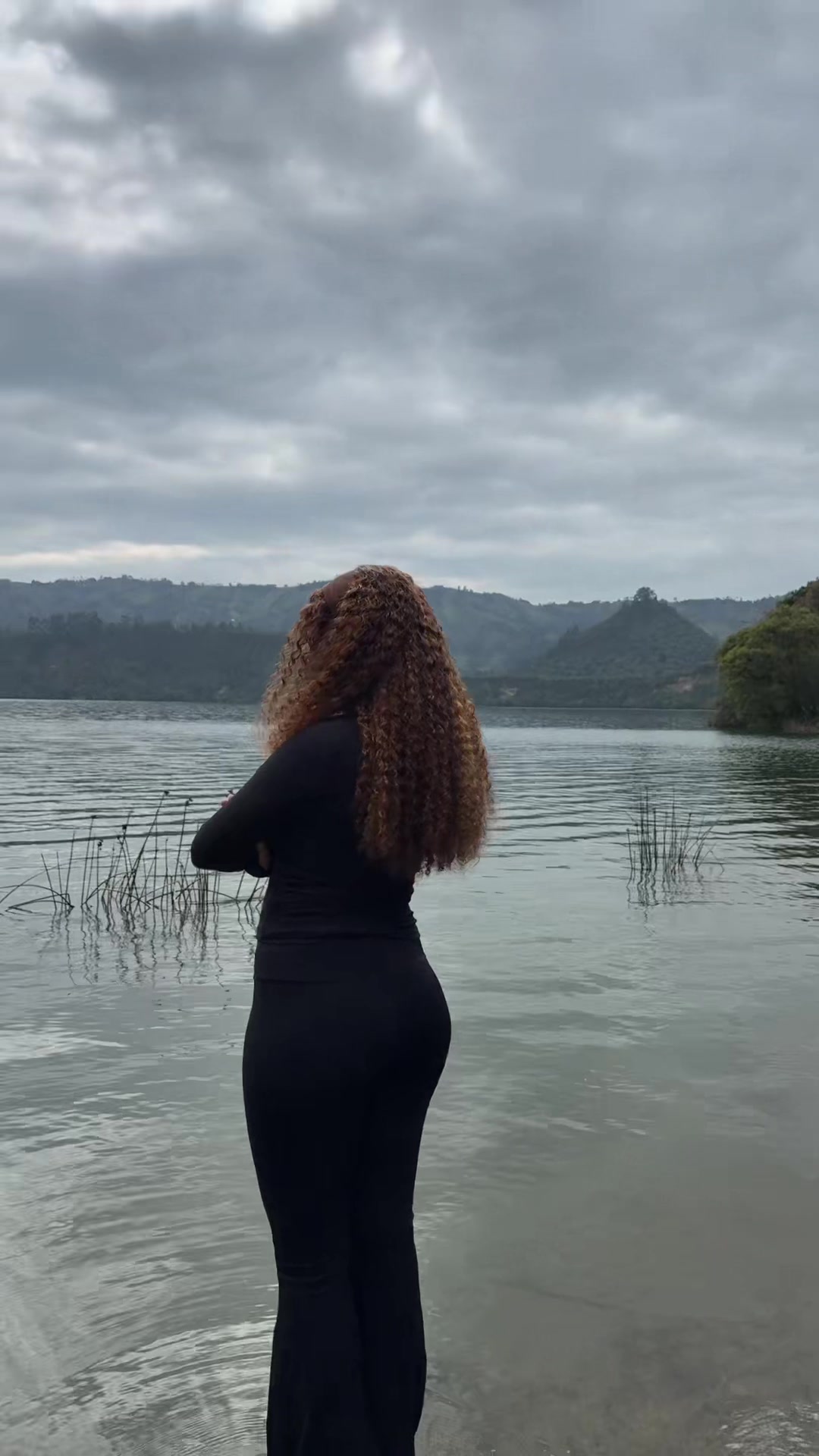 @አትሮንስ 🧚♀️🕊️🦅