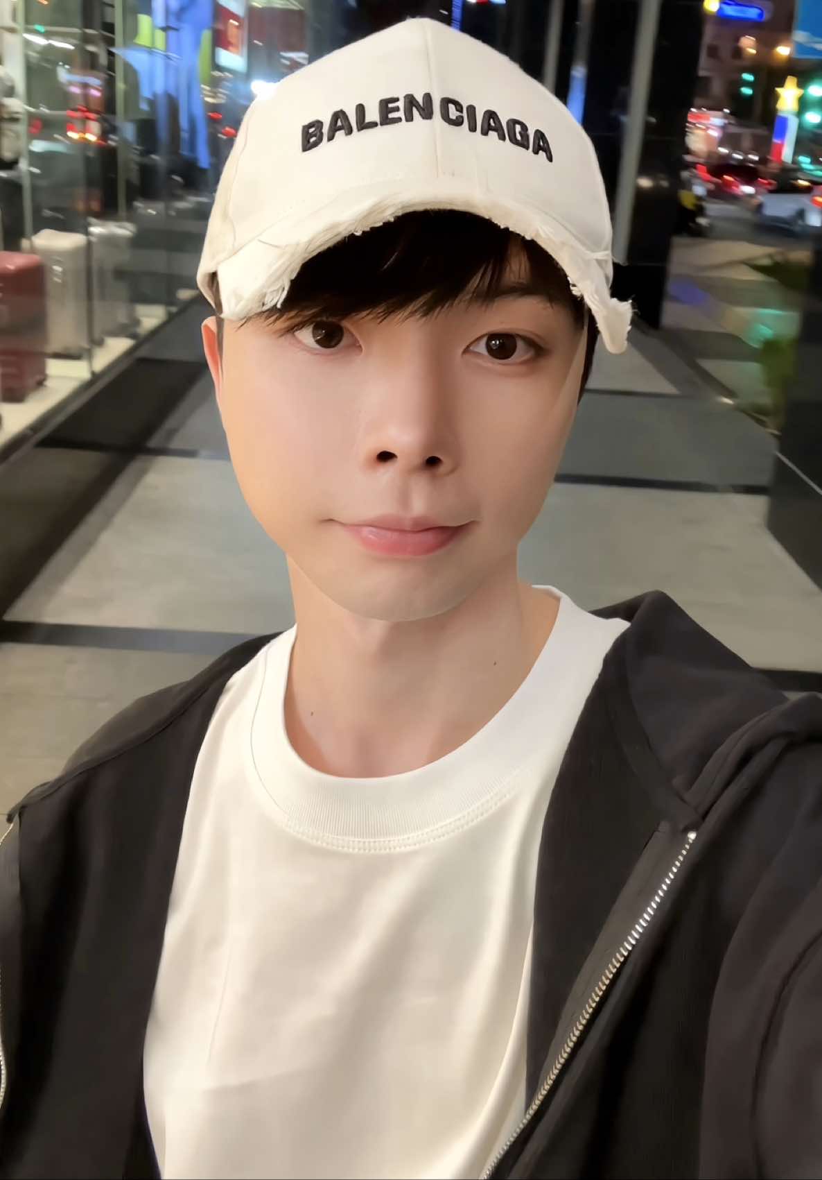 @Huang Yun