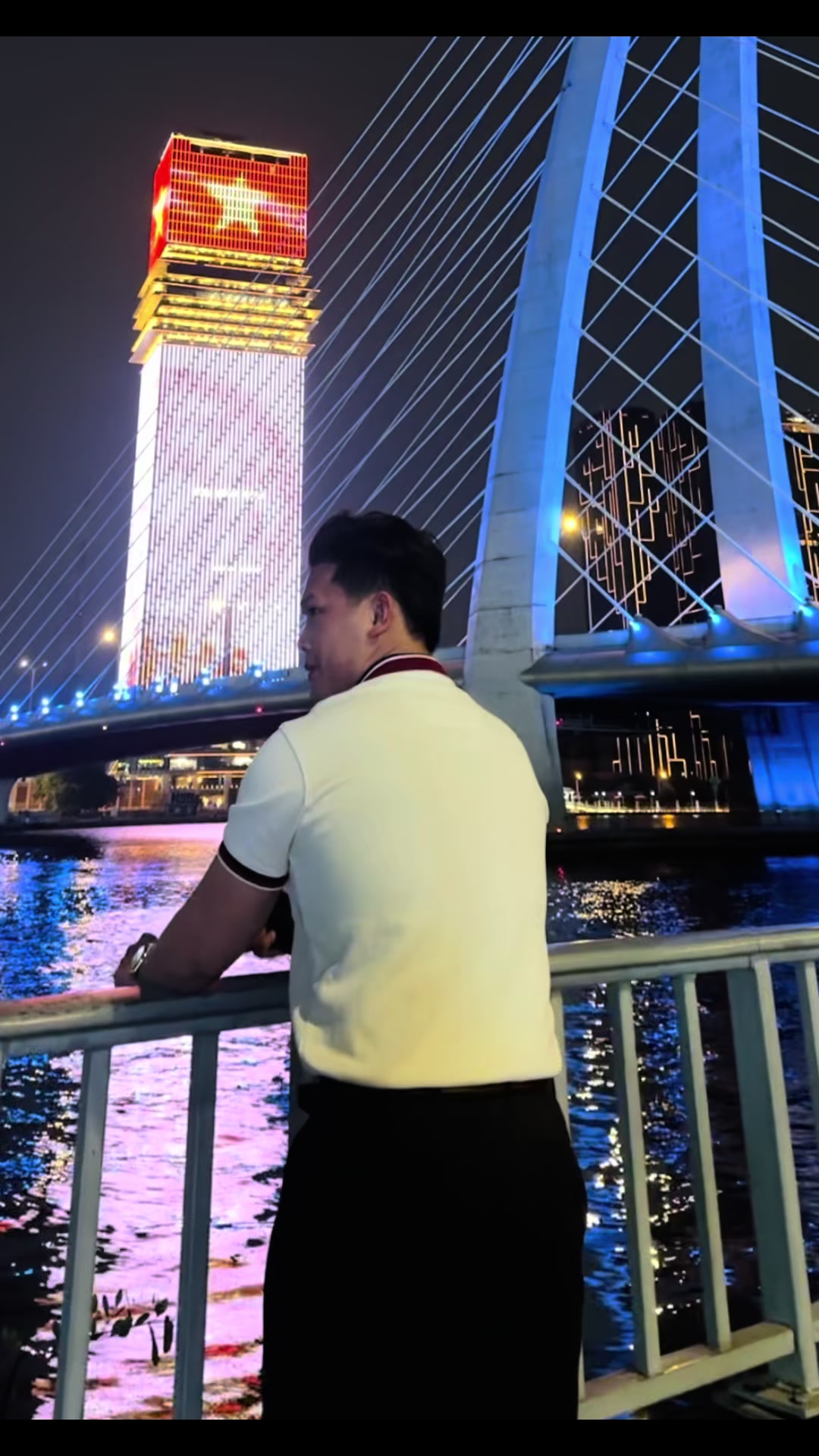 @Trung Phan | Khám Phá Đà Nẵng