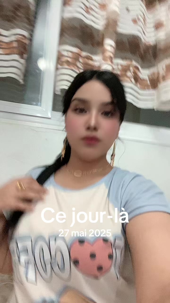 @BøuChra Japoniyæ🦢❤️