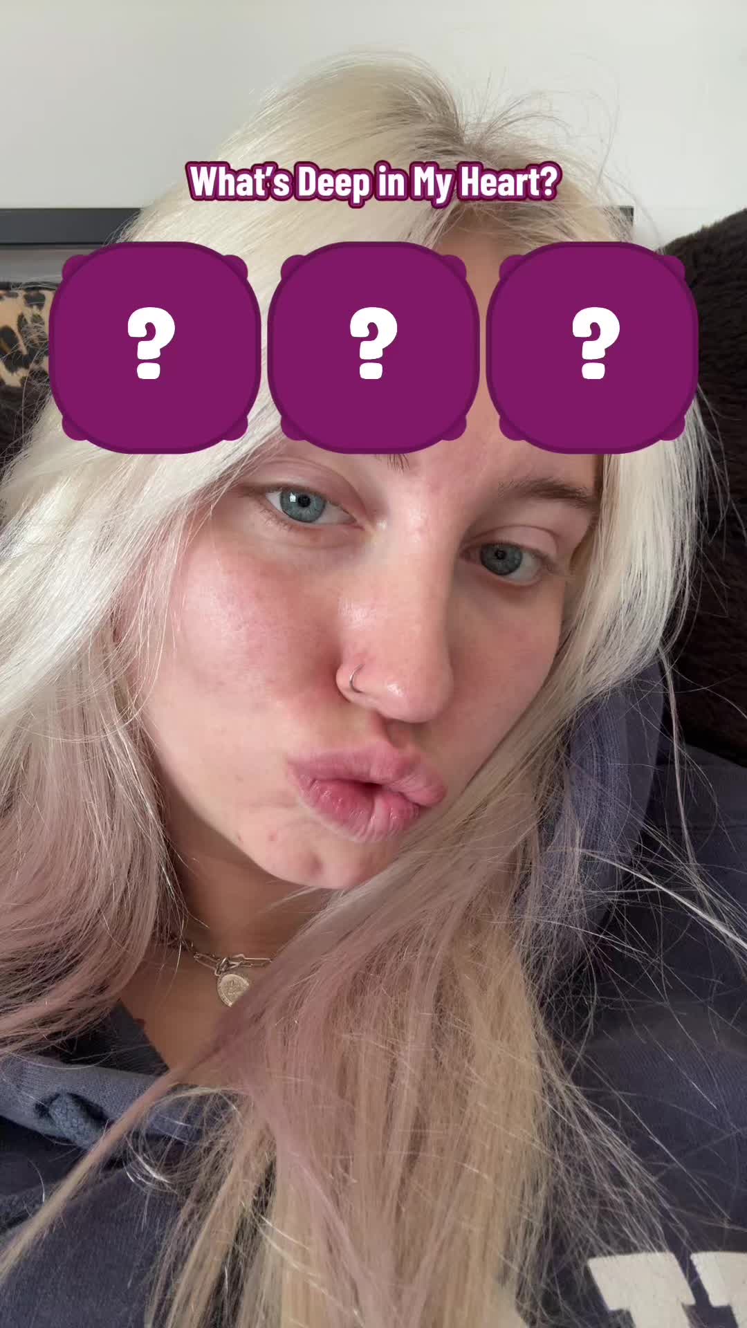 @itsjanelowe