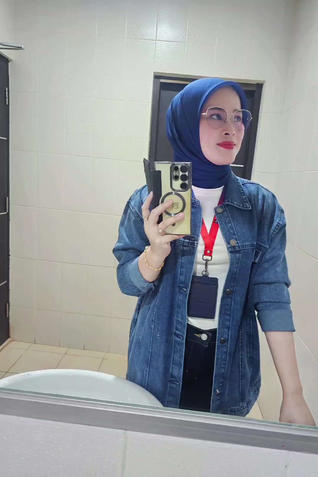@Lya_Willya