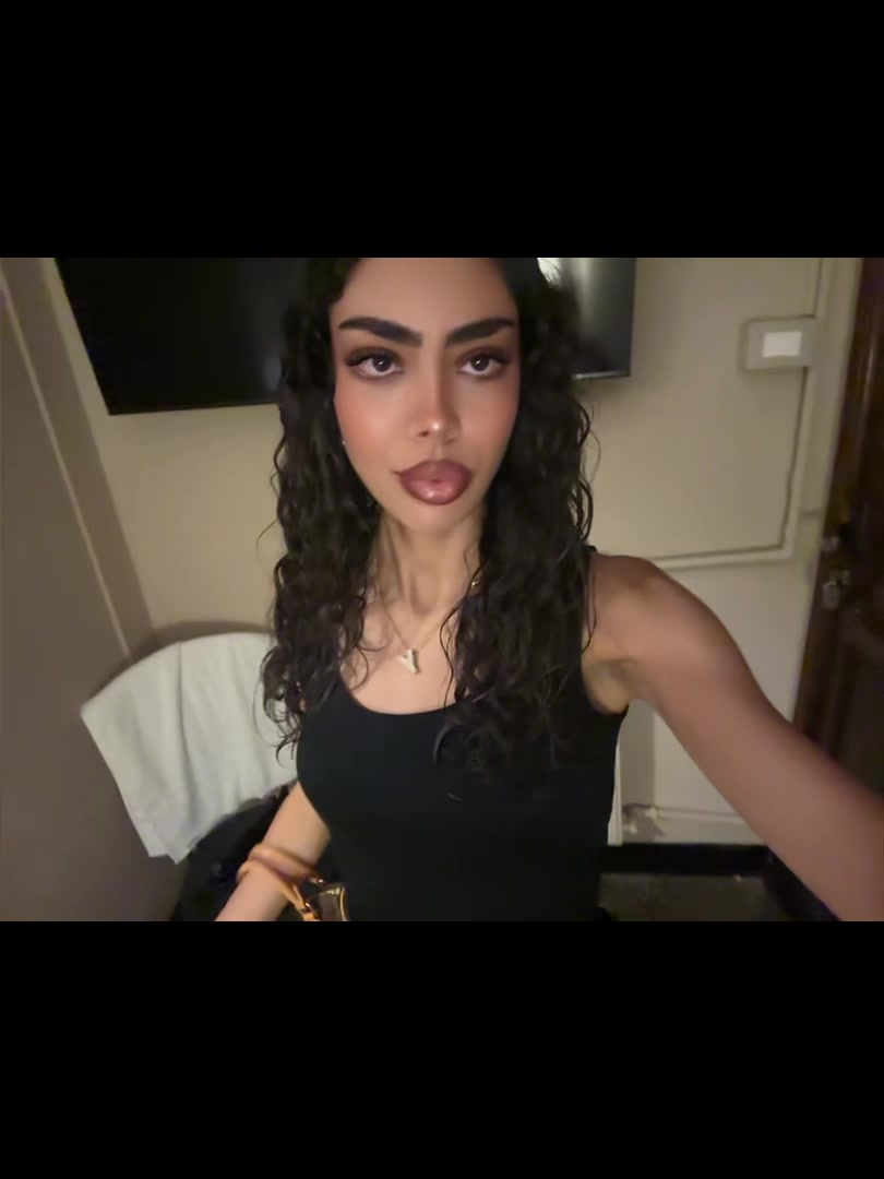 @yasmin👸🏻