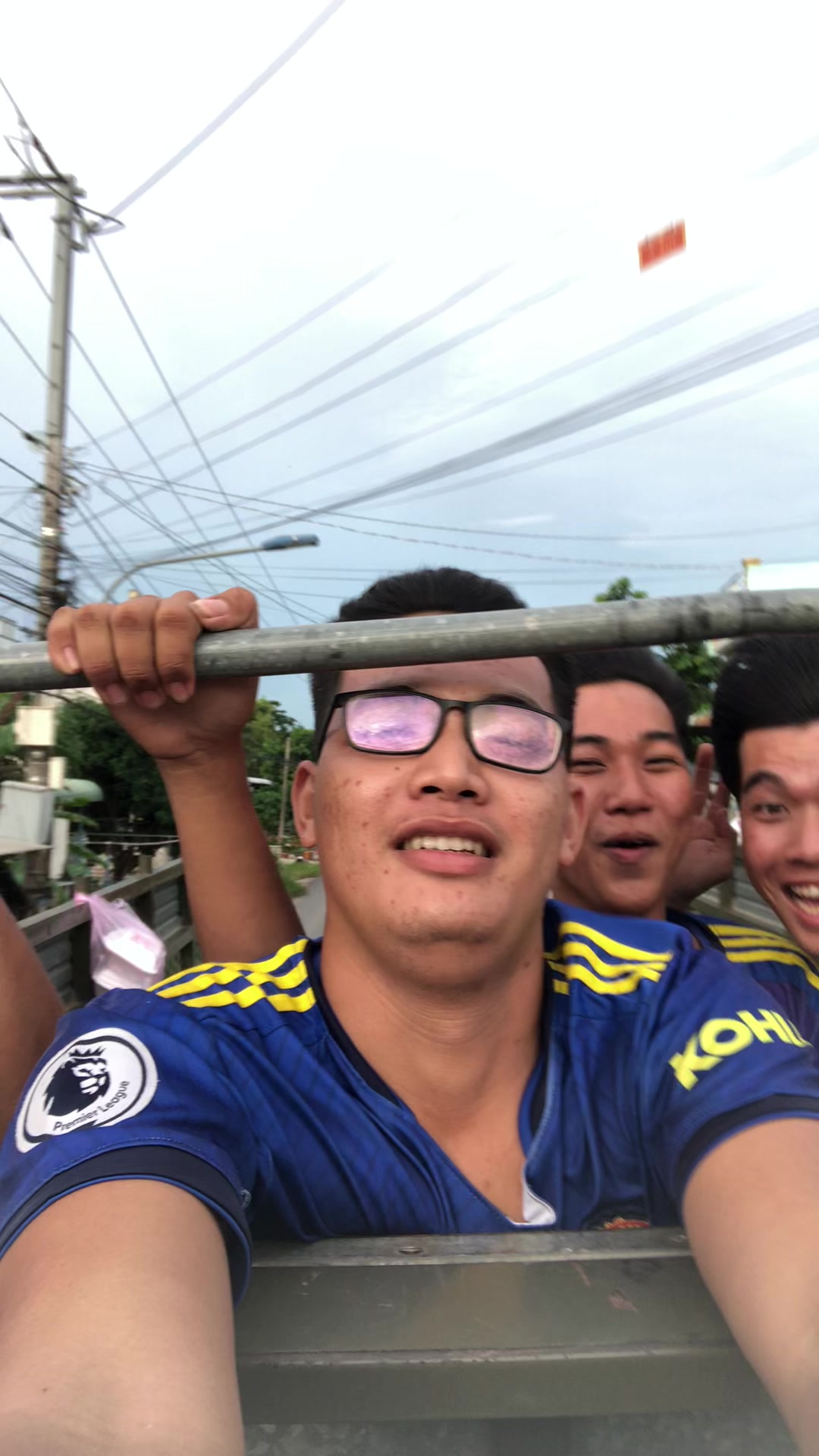 @Khoa B&eacute;o