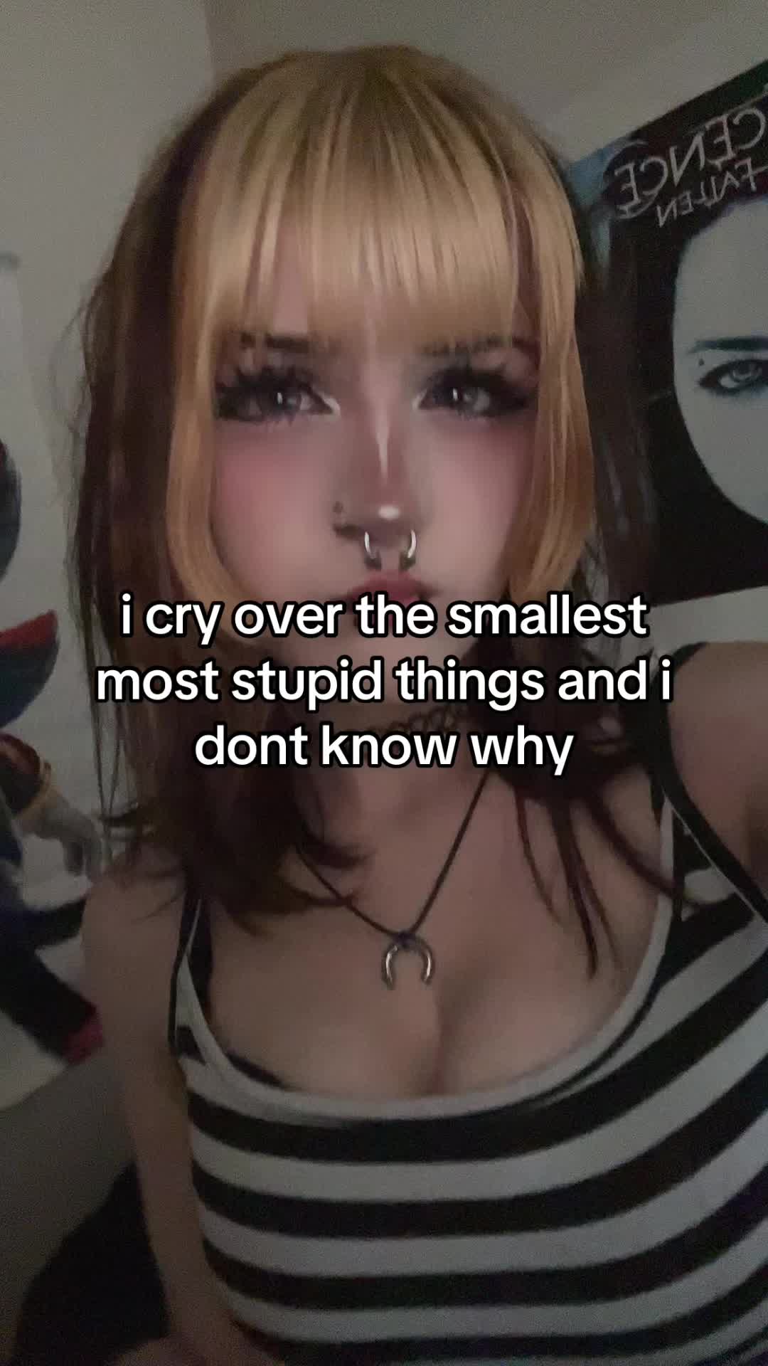 @sav (҂&deg;ロ&deg;)