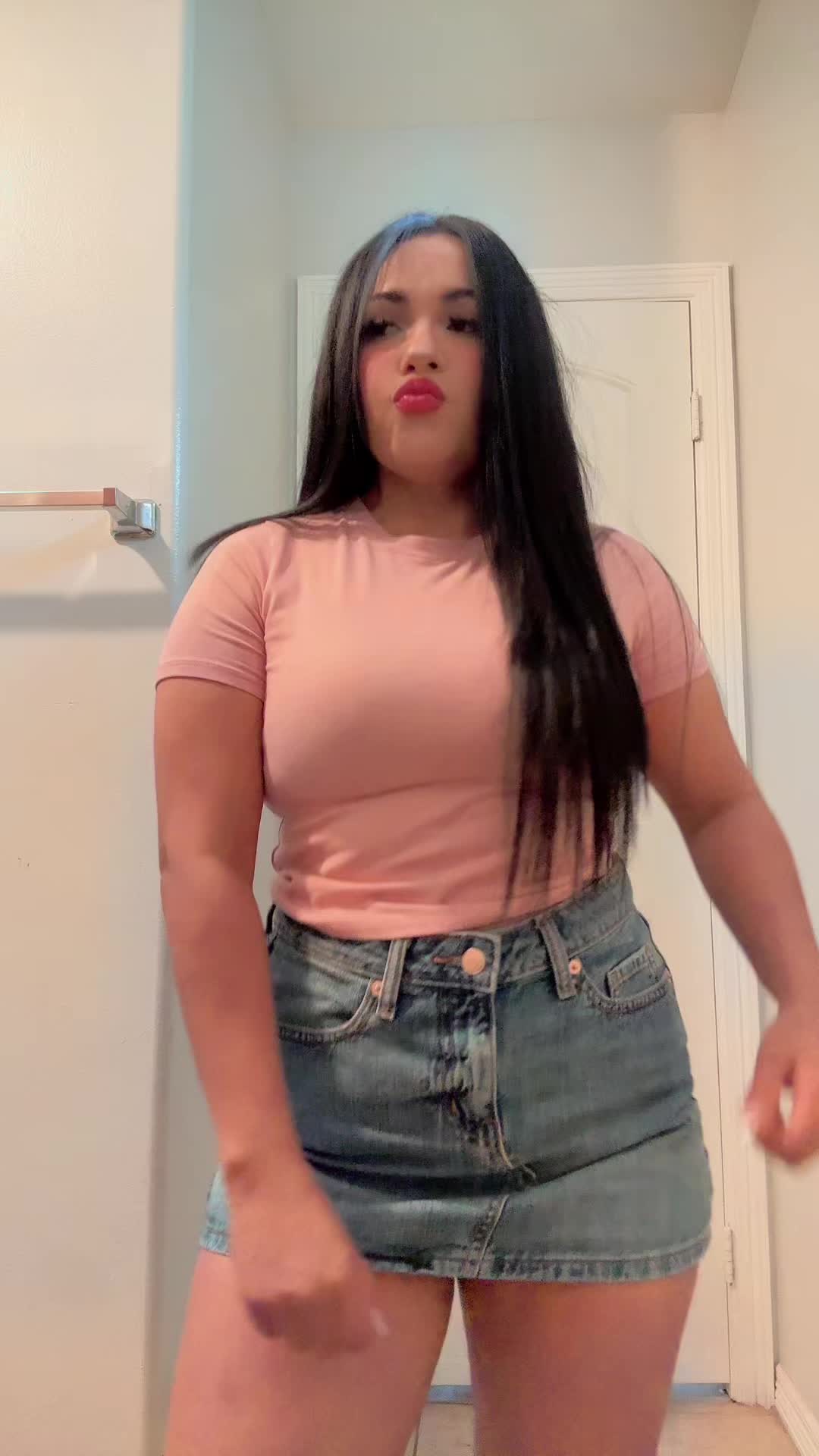 @🐝✯❥ 𝔸𝓷𝓷𝓲𝓽𝓪🛵🧩