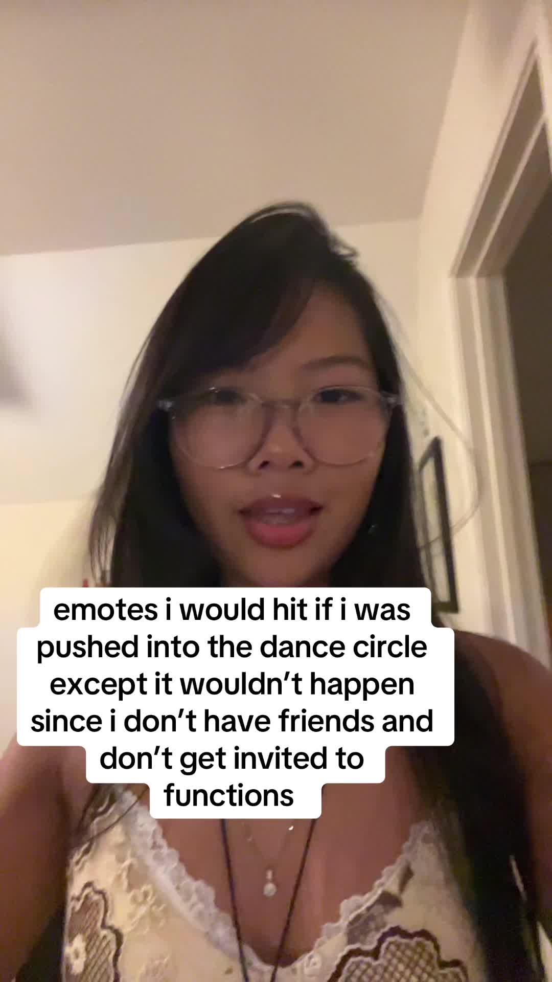 @bella