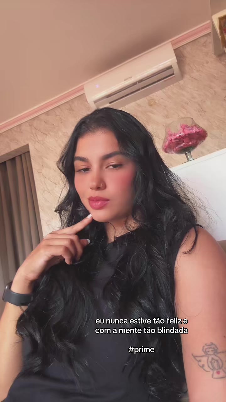 @Laís Carvalho