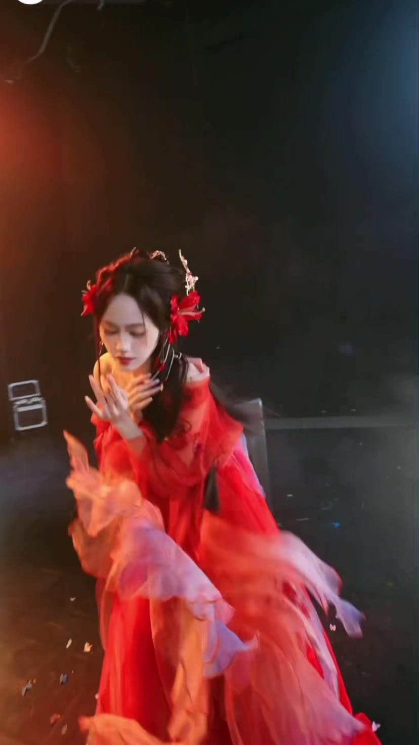@Trạm IDOL LIVE