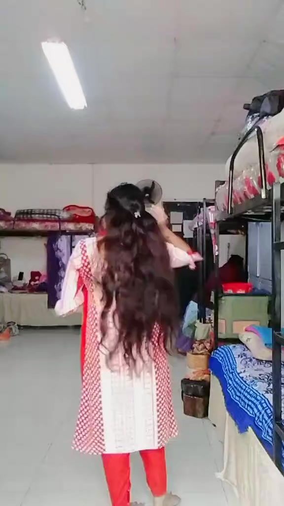 @সুমি