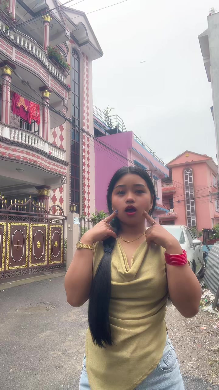 @Anisha📿🌷