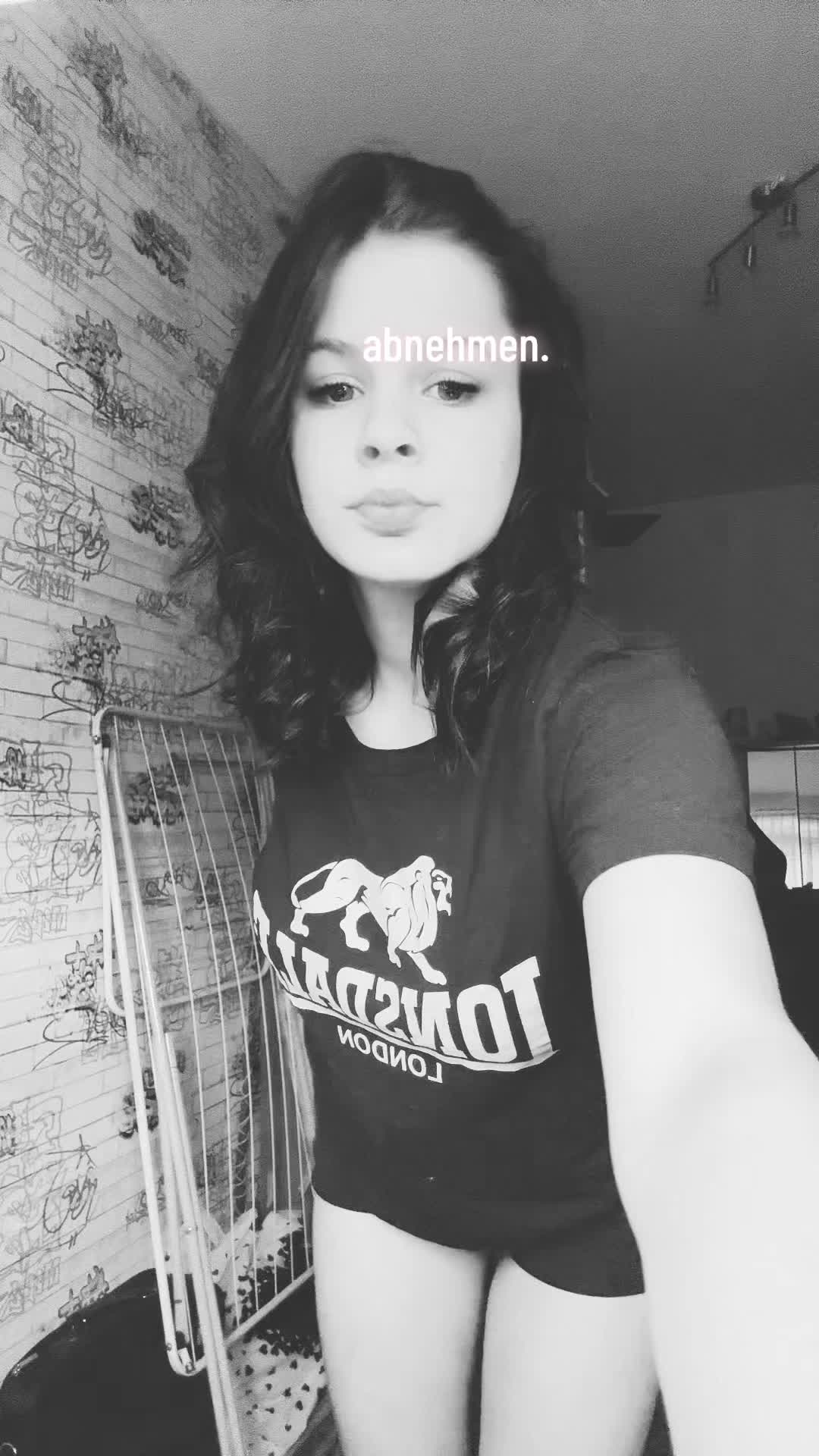 @🌊