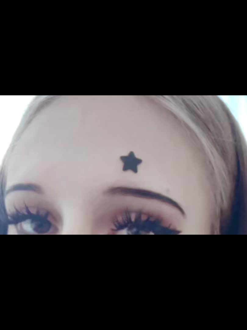 @даша